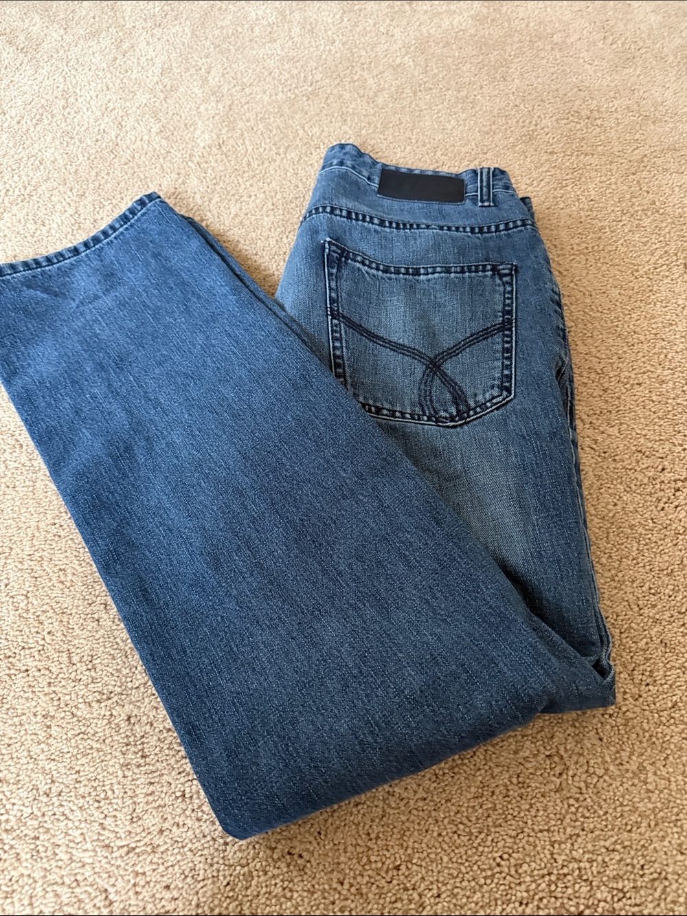 Calvin Klein Men’s Washed Blue Relaxed Jeans Waist 34/Length32